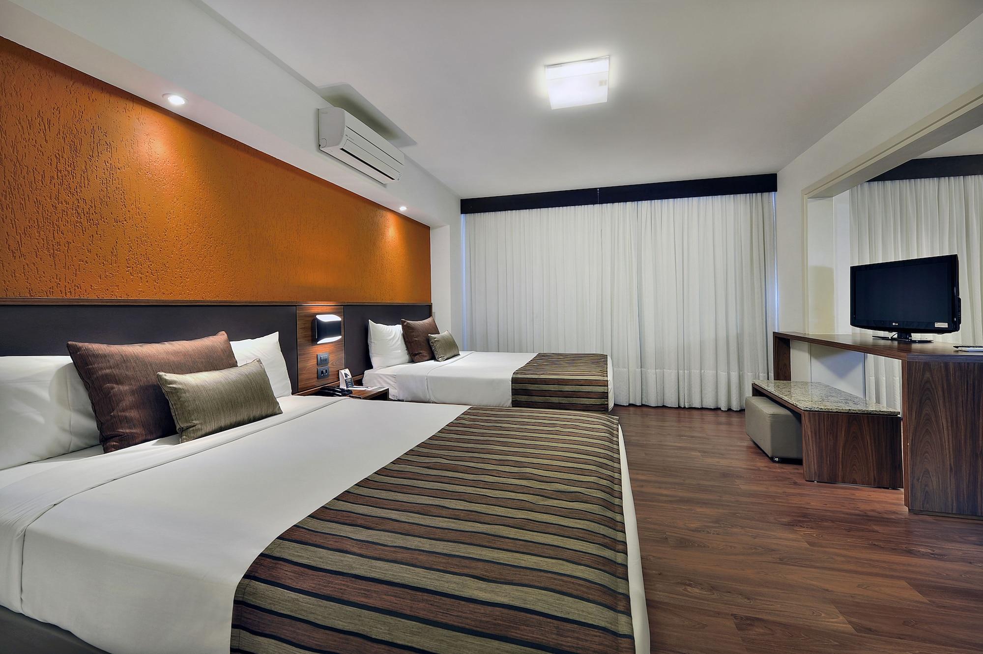 Hotel Deville Куритиба Екстериор снимка