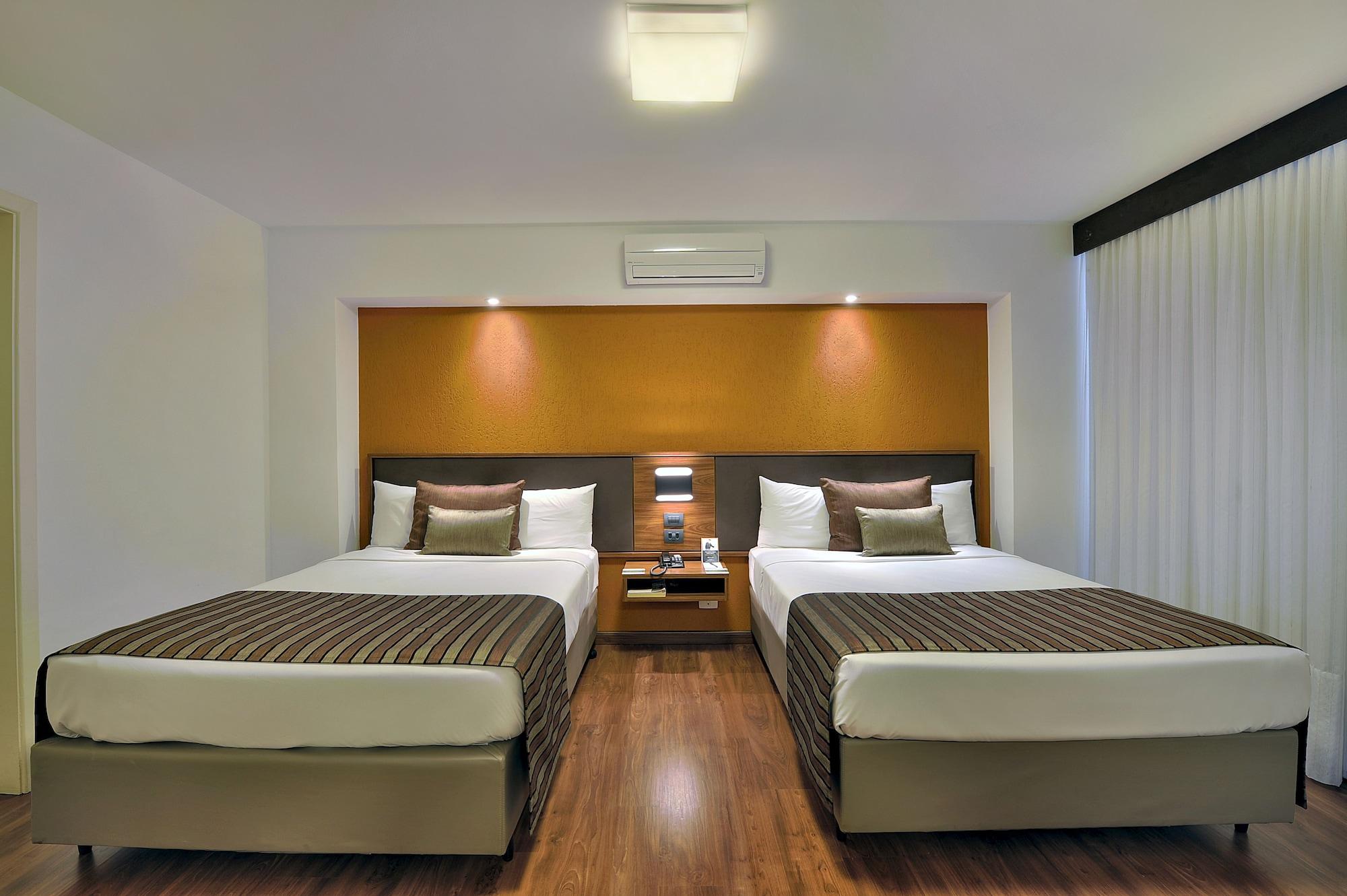 Hotel Deville Куритиба Екстериор снимка