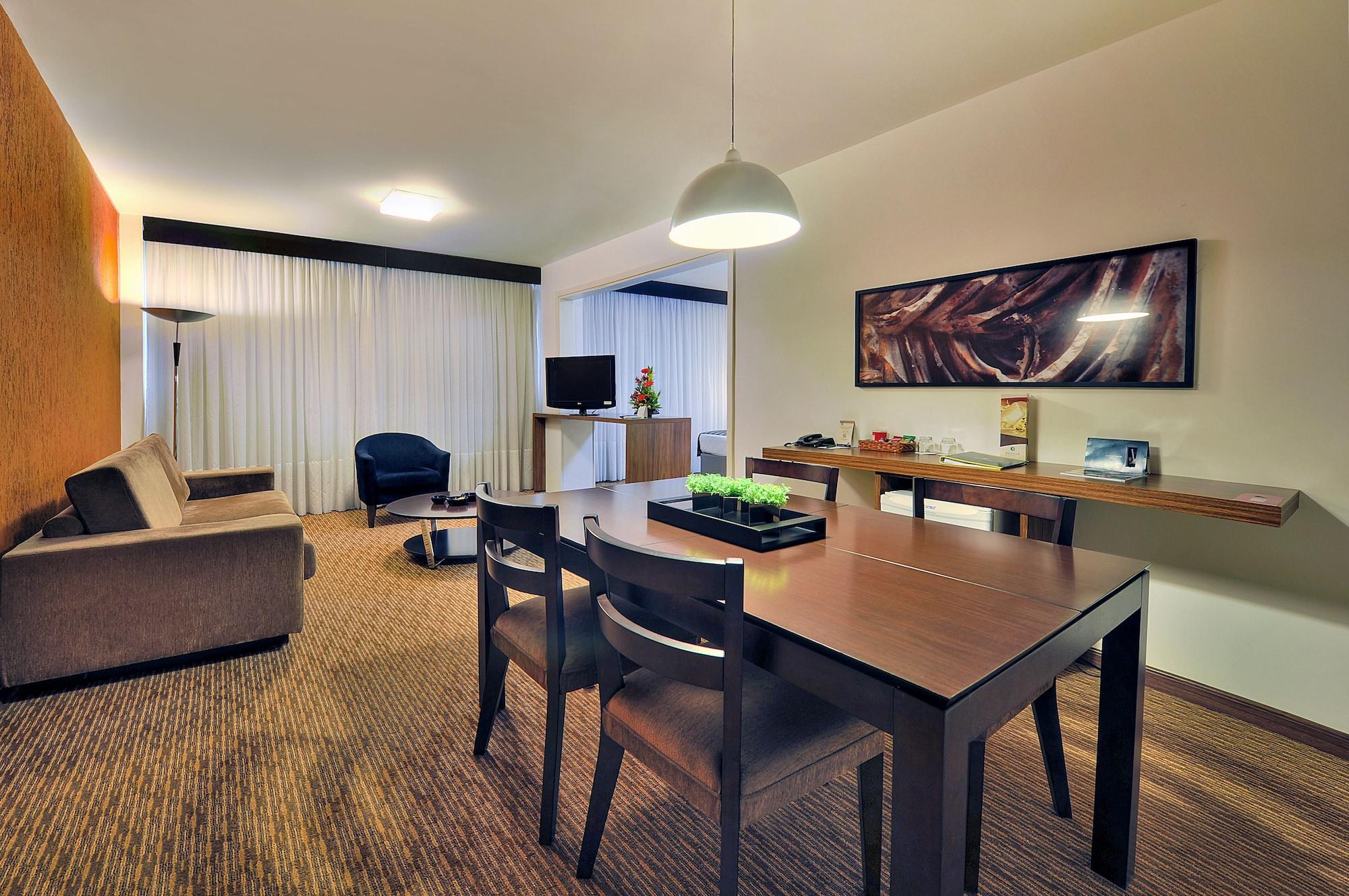 Hotel Deville Куритиба Екстериор снимка