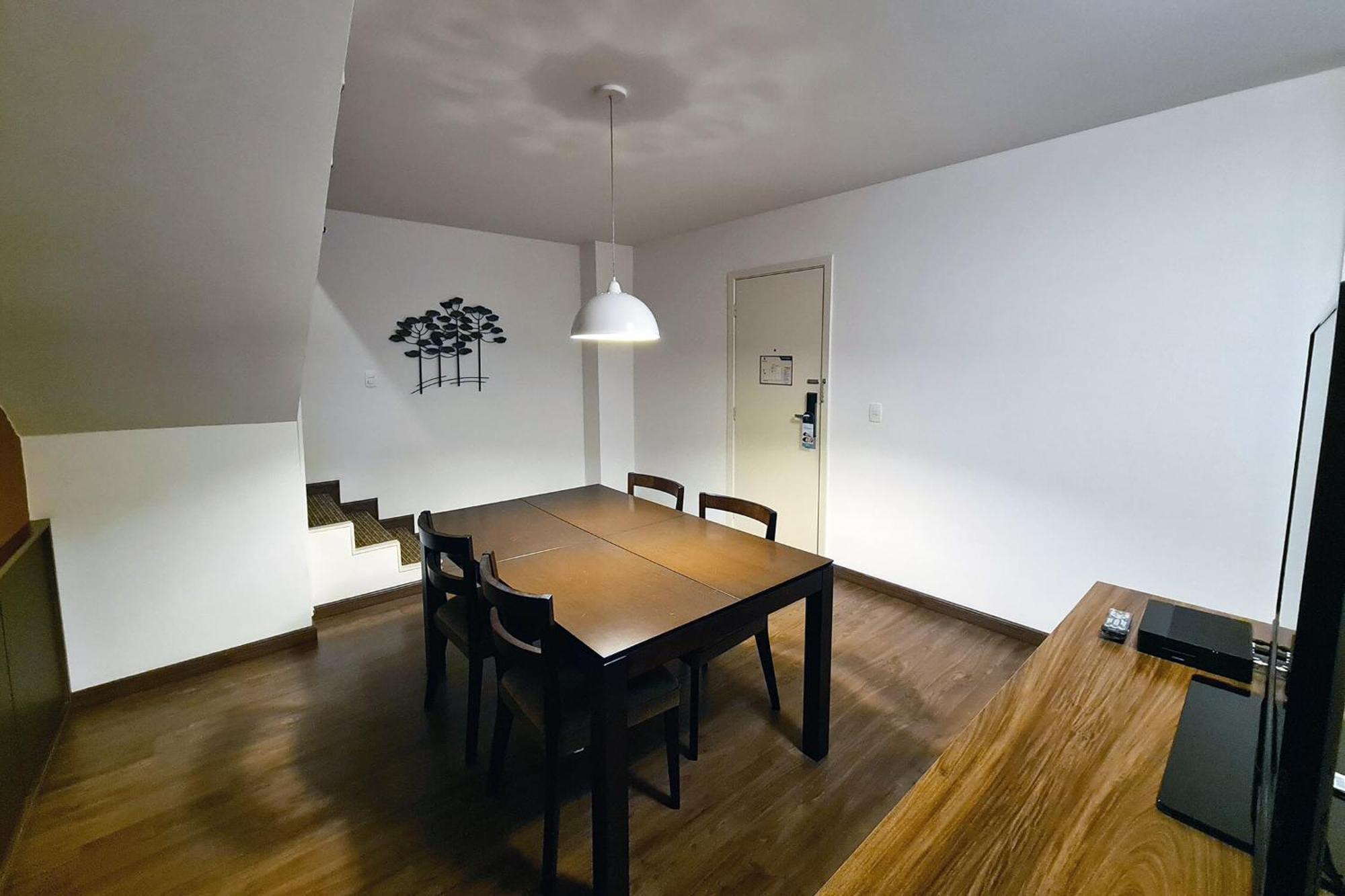 Hotel Deville Куритиба Екстериор снимка