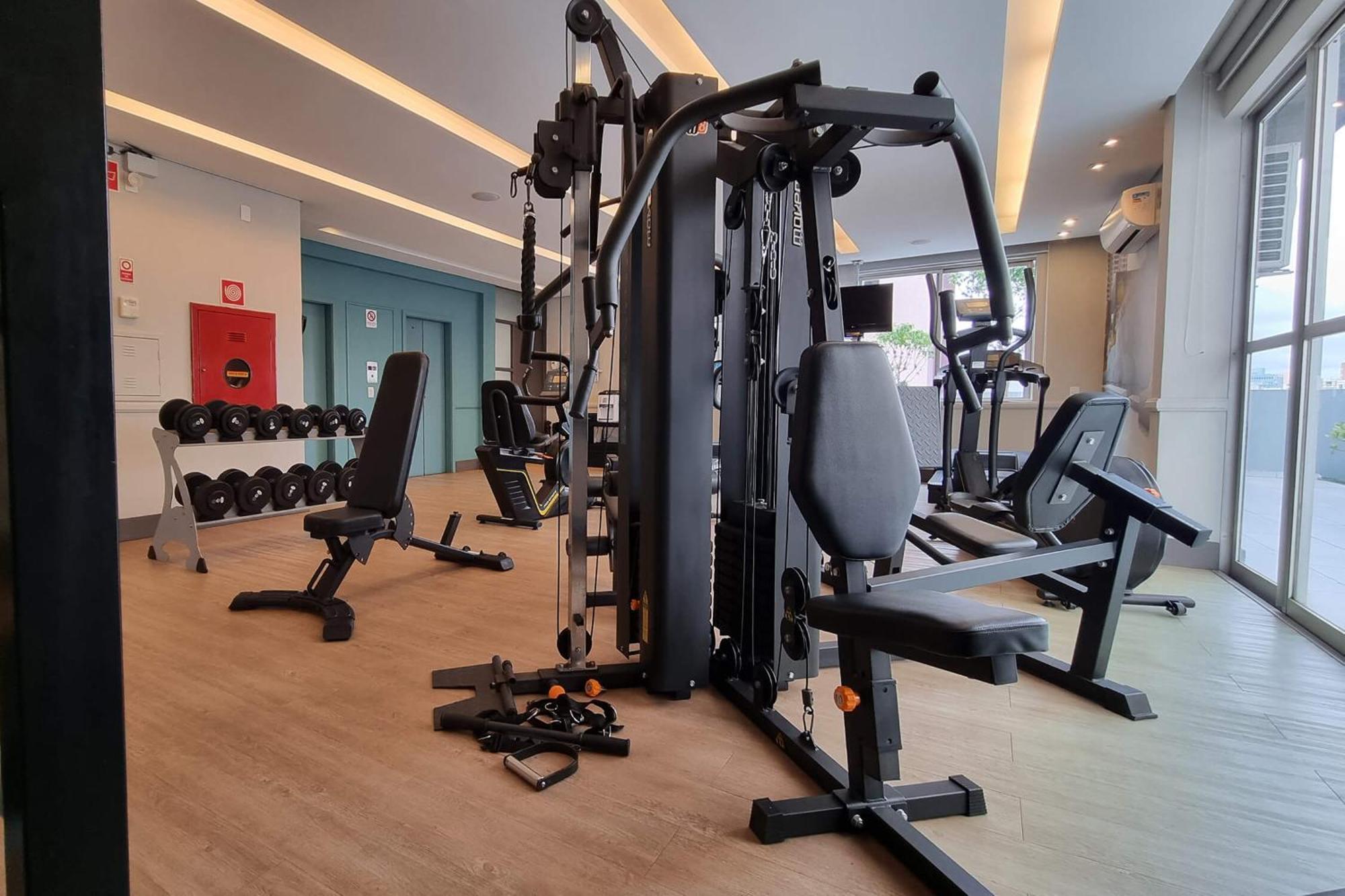 Hotel Deville Куритиба Екстериор снимка