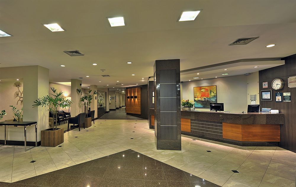 Hotel Deville Куритиба Екстериор снимка